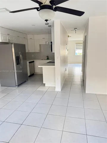 $2,800 | 14311 Southwest 96th Street, Unit 304, Miami, FL 33186