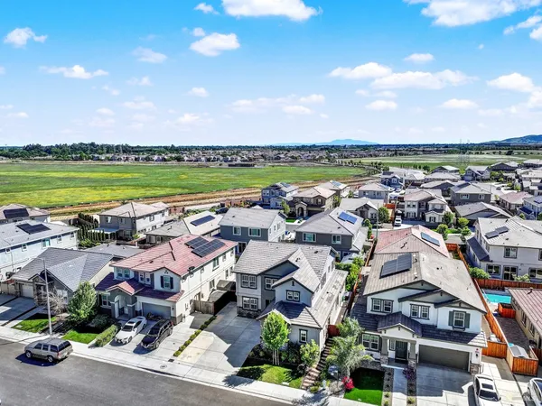 $885,000 | 4037 Crane Court, Vacaville, CA 95688