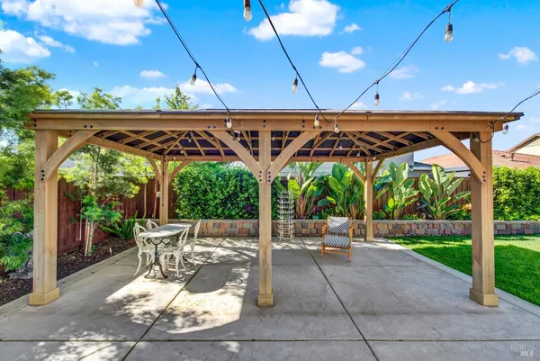 $885,000 | 4037 Crane Court, Vacaville, CA 95688