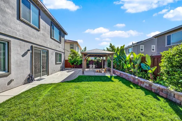 $885,000 | 4037 Crane Court, Vacaville, CA 95688