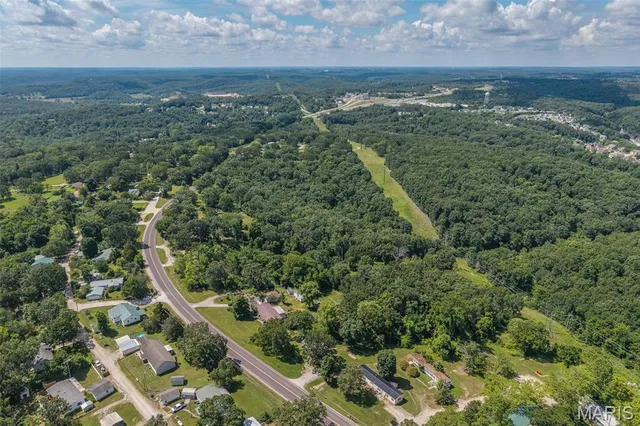 $30,000 | 21409 Highway 28, Dixon, MO 65459