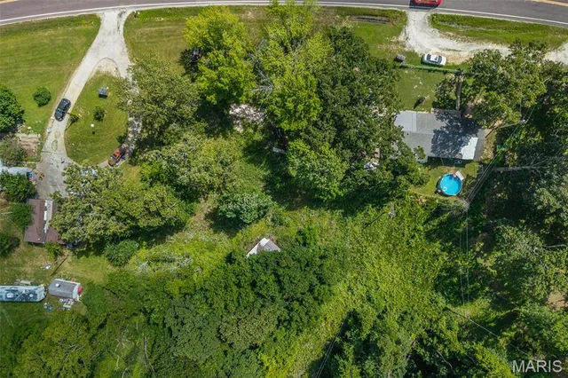 $30,000 | 21409 Highway 28, Dixon, MO 65459