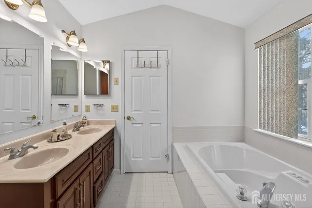 $731,000 | 100 Ashford Drive, Plainsboro, NJ 08536