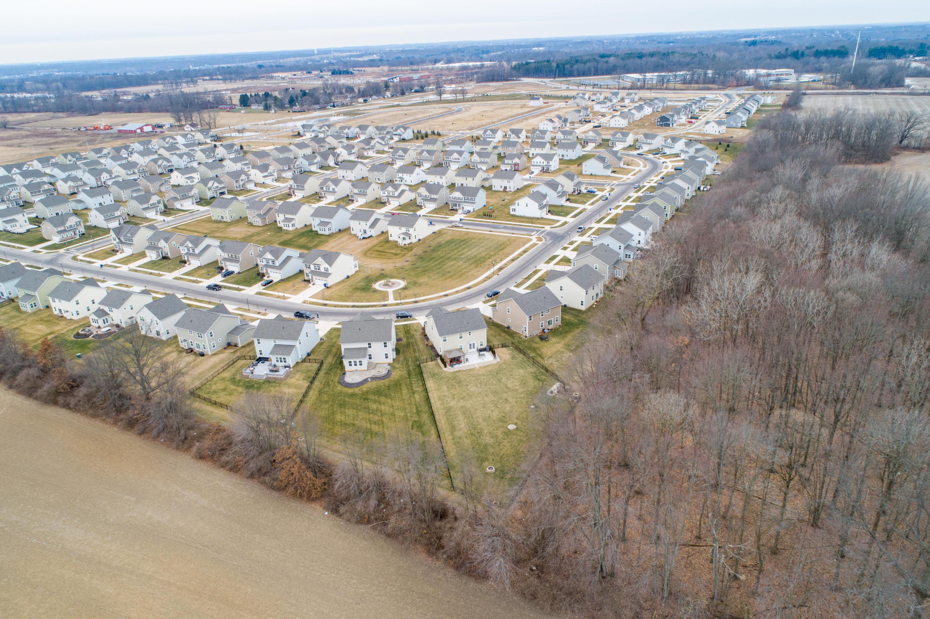 306 Mcnamara Loop Lewis Center, OH 43035 - Photo 35 of 48