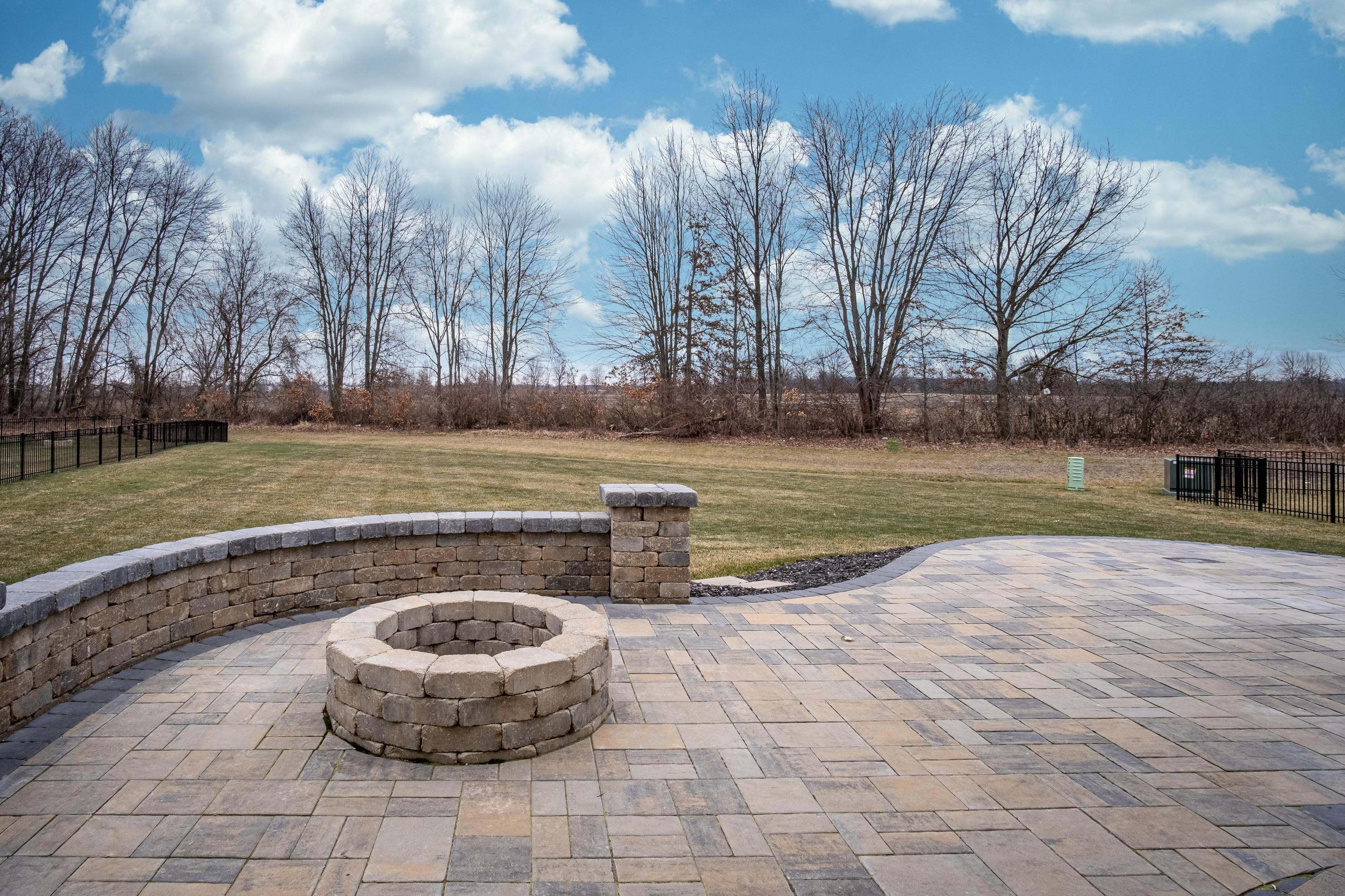 306 Mcnamara Loop Lewis Center, OH 43035 - Photo 45 of 48