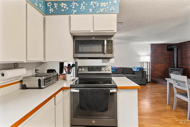 $418,900 | 649-651 North Hayes Street, Moscow, ID 83843