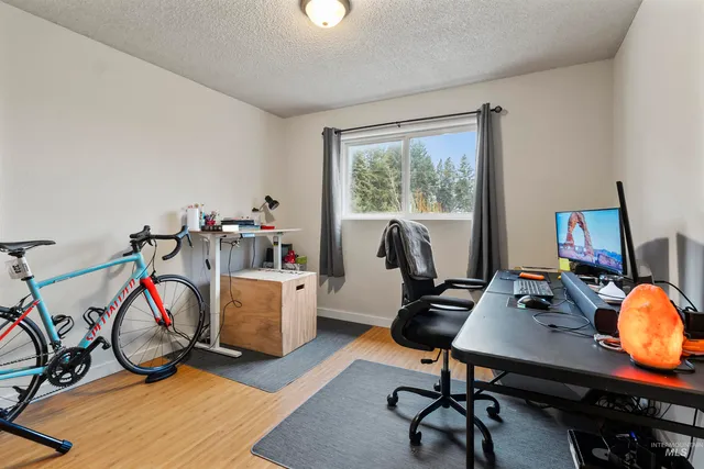 $418,900 | 649-651 North Hayes Street, Moscow, ID 83843