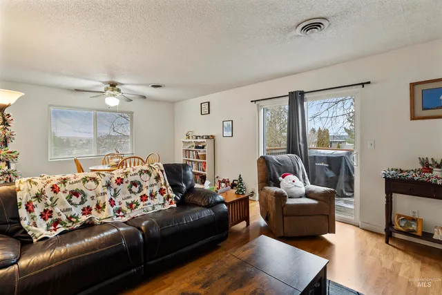 $418,900 | 649-651 North Hayes Street, Moscow, ID 83843