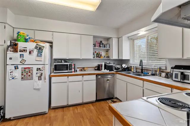 $418,900 | 649-651 North Hayes Street, Moscow, ID 83843