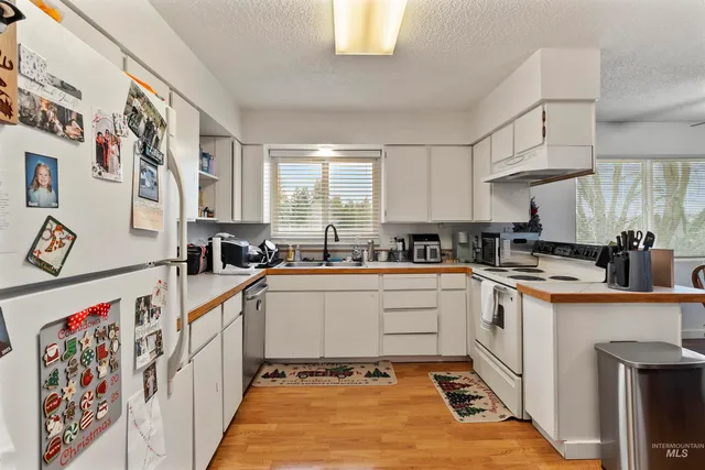 $418,900 | 649-651 North Hayes Street, Moscow, ID 83843