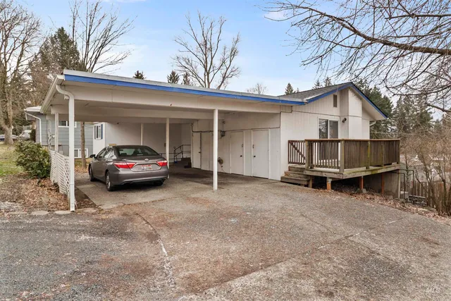 $418,900 | 649-651 North Hayes Street, Moscow, ID 83843