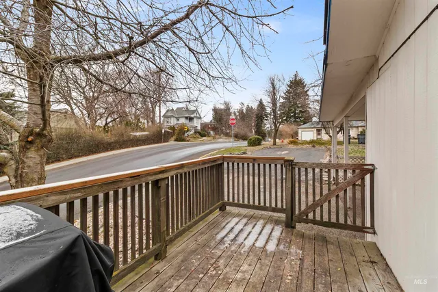 $418,900 | 649-651 North Hayes Street, Moscow, ID 83843