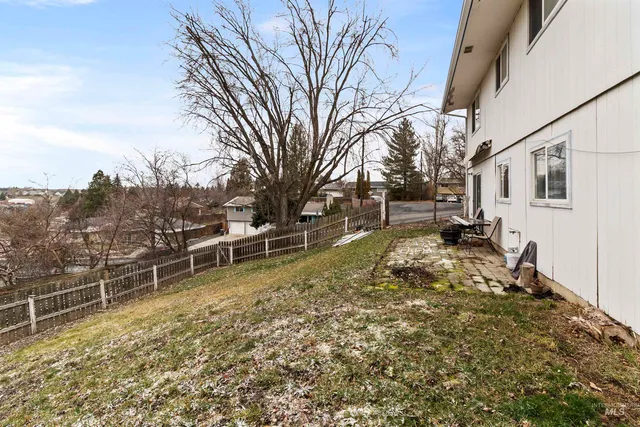 $418,900 | 649-651 North Hayes Street, Moscow, ID 83843