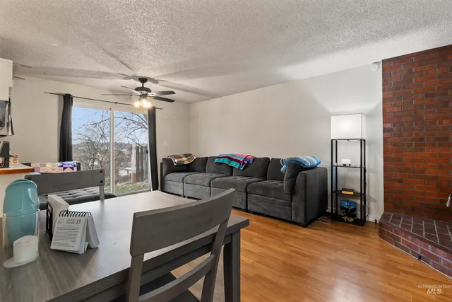 $418,900 | 649-651 North Hayes Street, Moscow, ID 83843