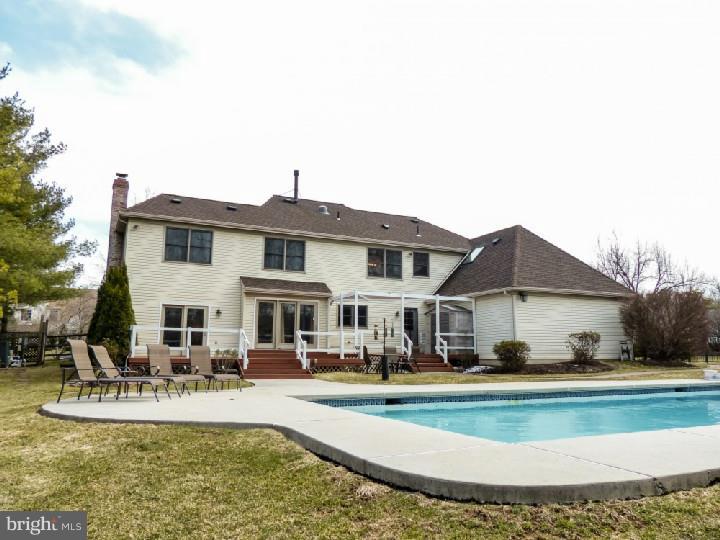 155 Ridings Way Ambler, PA 19002 - Photo 23 of 25 Exterior Back