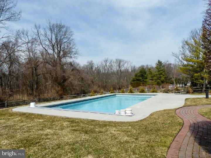 155 Ridings Way Ambler, PA 19002 - Photo 25 of 25 Pool