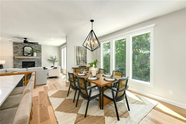 $639,900 | 3904 Southwest Flintrock Drive, Lee's Summit, MO 64082