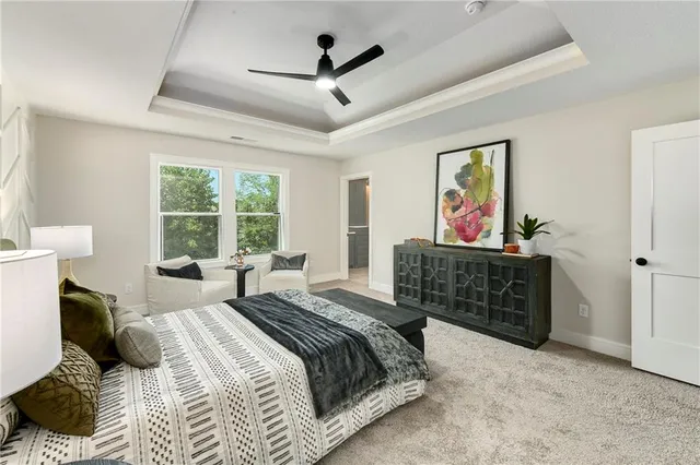 $639,900 | 3904 Southwest Flintrock Drive, Lee's Summit, MO 64082