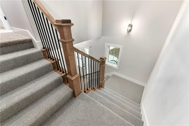 $639,900 | 3904 Southwest Flintrock Drive, Lee's Summit, MO 64082