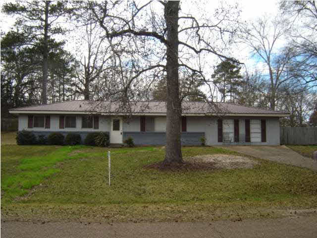 300 Pleasant Street Brandon, MS 39042 - Photo 1 of 13 Photo 1