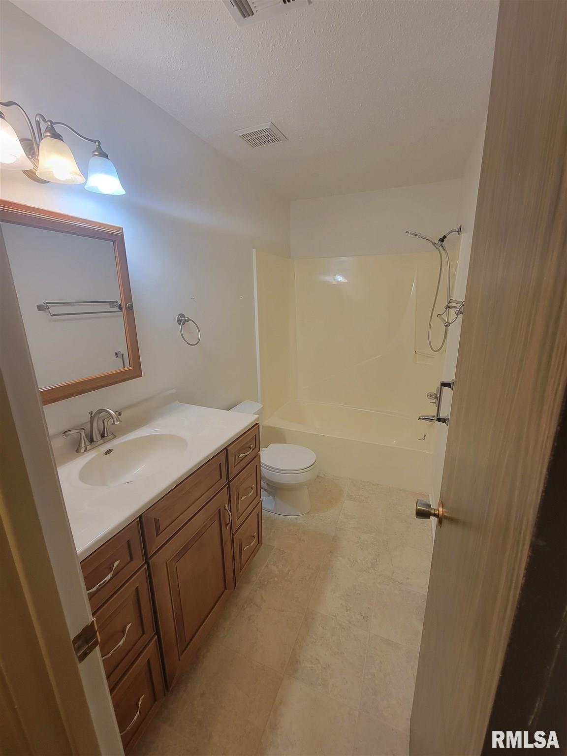 1360 Kimberly Ridge Road, Unit 300 Bettendorf, IA 52722 - Photo 14 of 14 Gallery Image 14