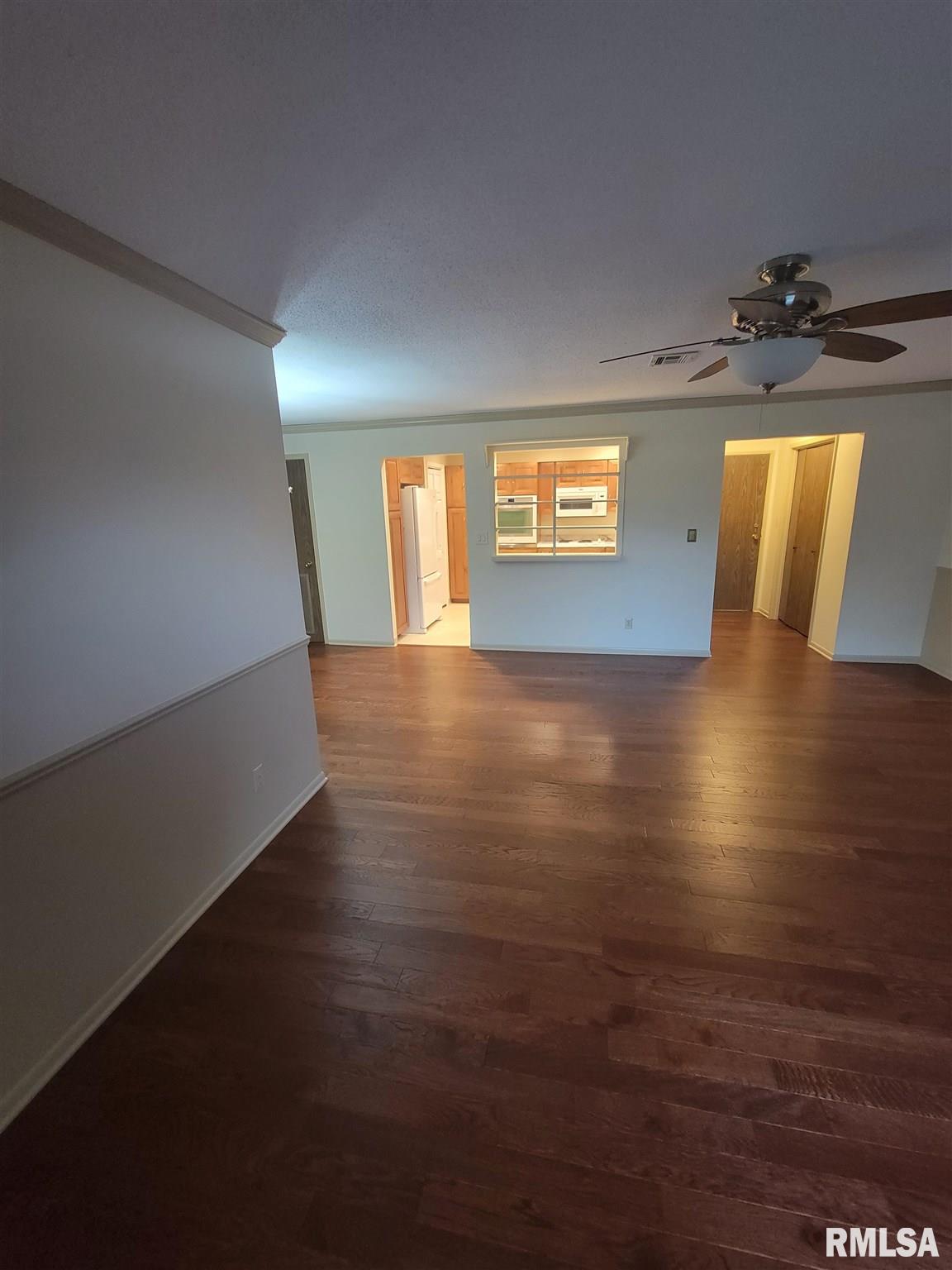 1360 Kimberly Ridge Road, Unit 300 Bettendorf, IA 52722 - Photo 6 of 14 Gallery Image 6