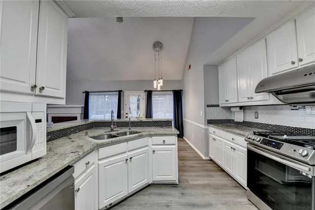 $549,900 | 235 Ruby Forest Parkway, Suwanee, GA 30024