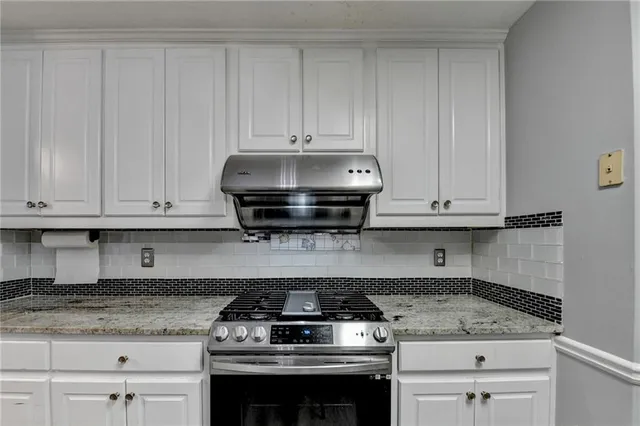 $549,900 | 235 Ruby Forest Parkway, Suwanee, GA 30024