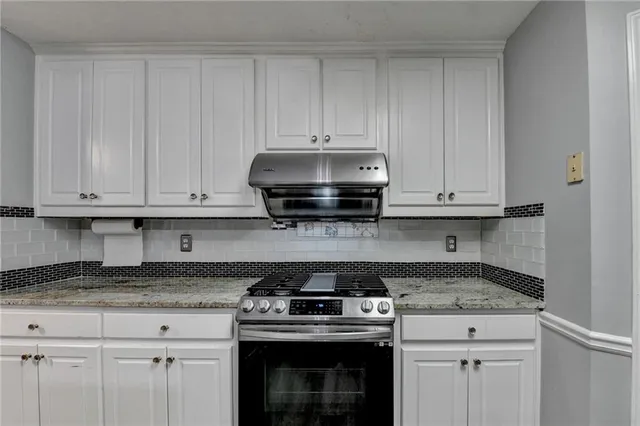 $549,900 | 235 Ruby Forest Parkway, Suwanee, GA 30024