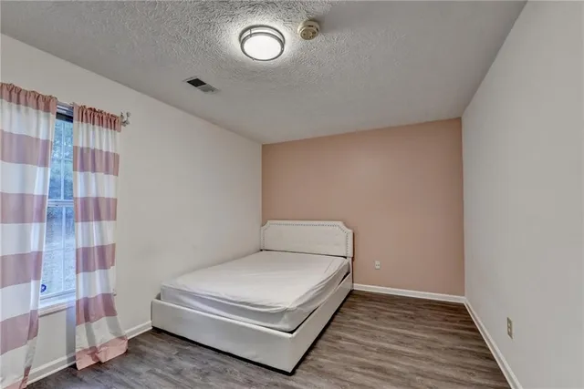 $549,900 | 235 Ruby Forest Parkway, Suwanee, GA 30024