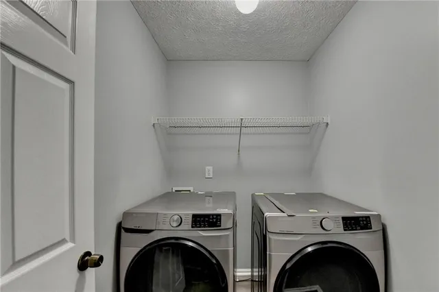 $549,900 | 235 Ruby Forest Parkway, Suwanee, GA 30024