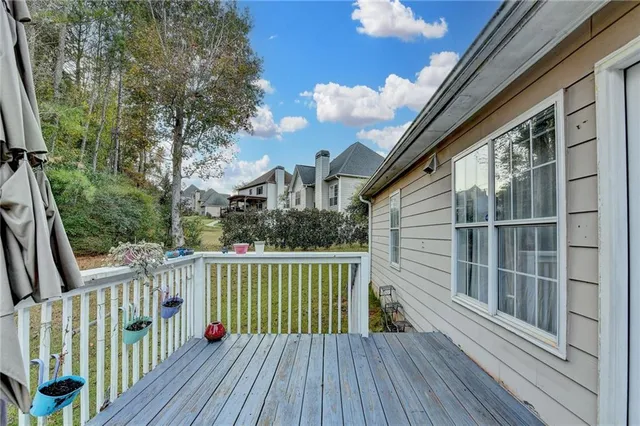 $549,900 | 235 Ruby Forest Parkway, Suwanee, GA 30024