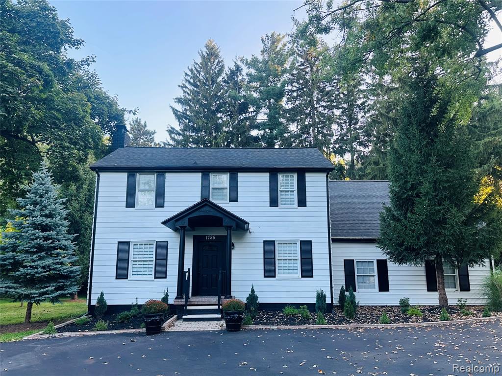 1785 Ward Road Bloomfield Hills, MI 48302 - Photo 1 of 51 Gallery Image 1