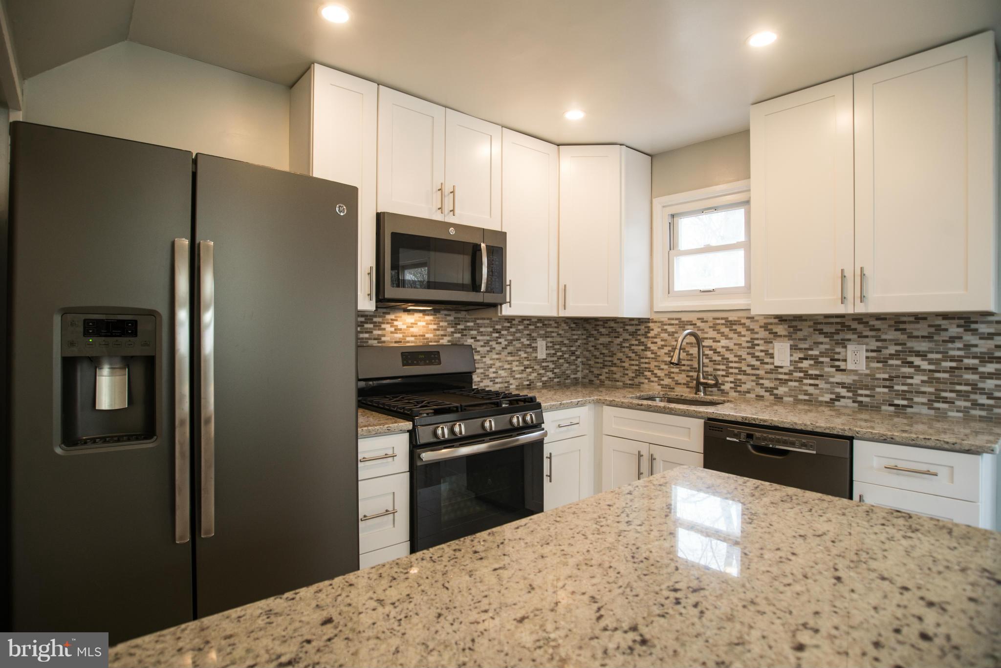 12026 Bluhill Road Silver Spring, MD 20902 - Photo 12 of 29 Kitchen