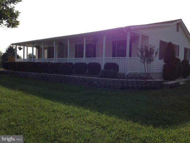 415 Cedar Grove Road Winchester, VA 22603 - Photo 2 of 9 Interior (General)