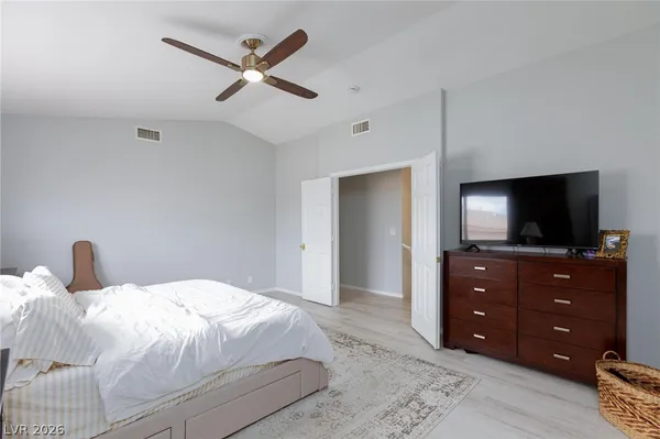 $2,450 | 8204 Burgesshill Avenue, Las Vegas, NV 89129