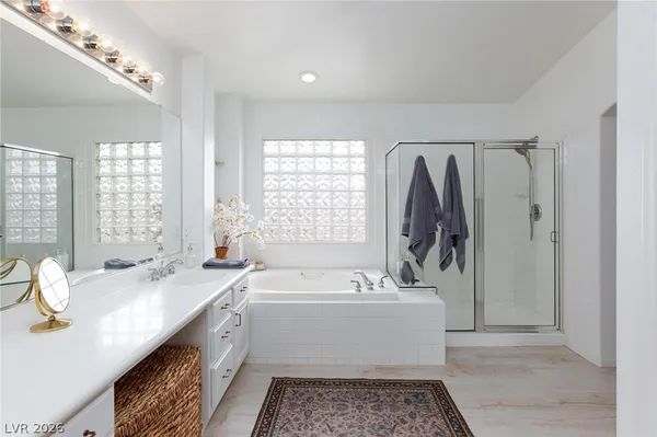 $2,450 | 8204 Burgesshill Avenue, Las Vegas, NV 89129