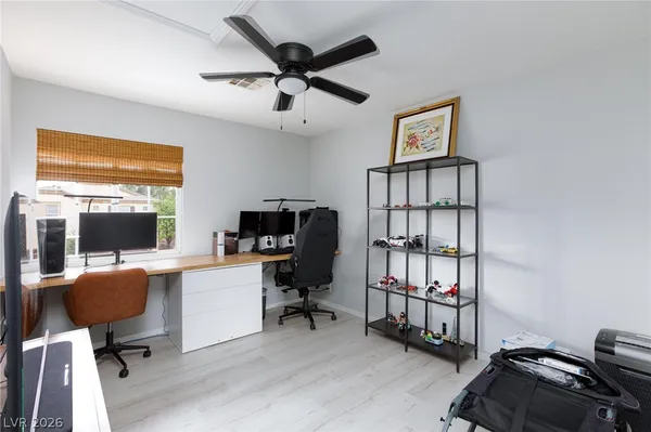 $2,450 | 8204 Burgesshill Avenue, Las Vegas, NV 89129