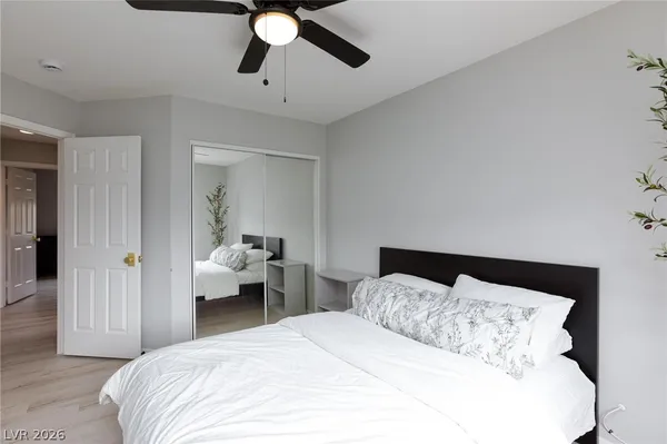 $2,450 | 8204 Burgesshill Avenue, Las Vegas, NV 89129