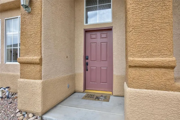 $2,450 | 8204 Burgesshill Avenue, Las Vegas, NV 89129