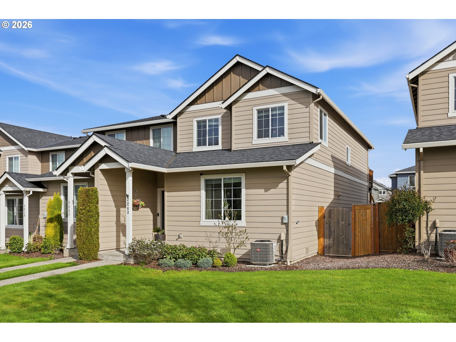 2243 Southeast 19th Street Gresham, OR 97080 - Photo 2 of 37