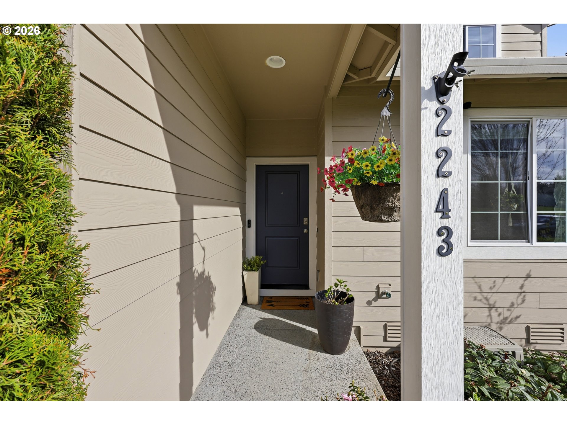 2243 Southeast 19th Street Gresham, OR 97080 - Photo 4 of 37