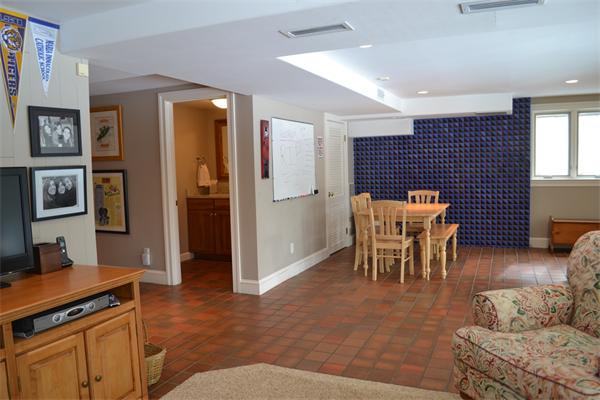 70 Conant Road Weston, MA 02493 - Photo 15 of 20