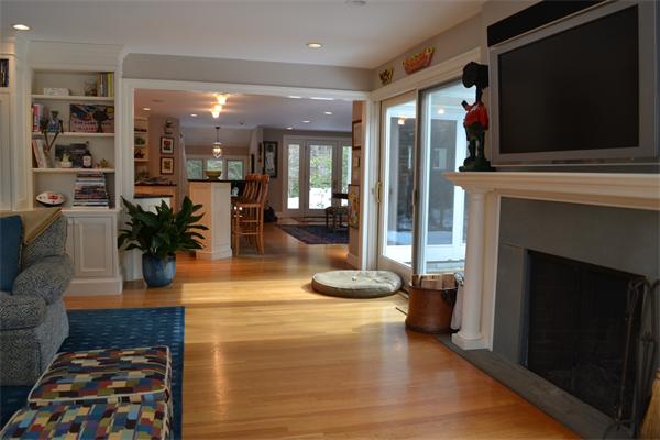 70 Conant Road Weston, MA 02493 - Photo 6 of 20