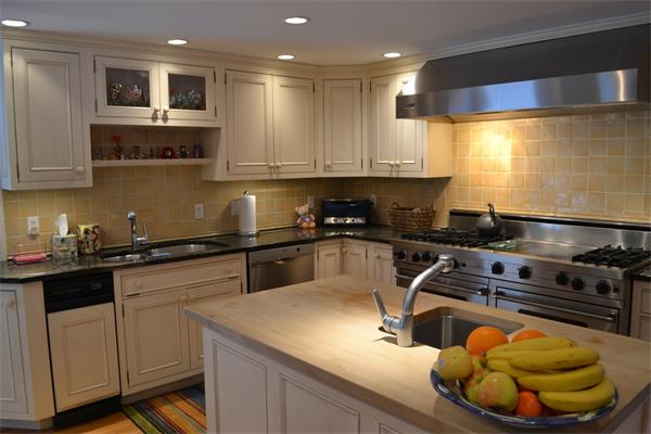 70 Conant Road Weston, MA 02493 - Photo 9 of 20