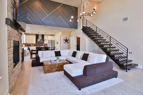 $11,000 | 2203 Thornton Road, Unit A, Austin, TX 78704