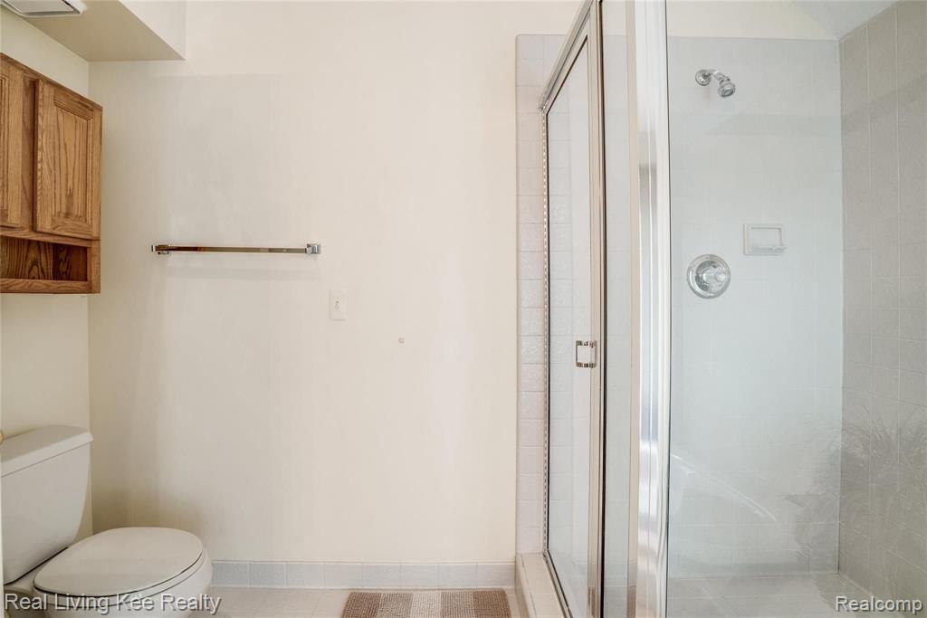 6368 Peach Tree Court Rochester Hills, MI 48306 - Photo 31 of 54