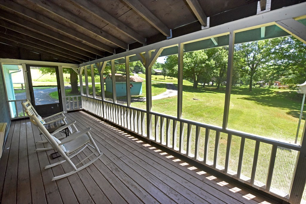 6156 Southern Road Young Harris, GA 30582 - Photo 19 of 67