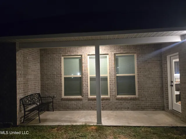 $2,000 | 14334 Southern Oak Avenue, Gulfport, MS 39503