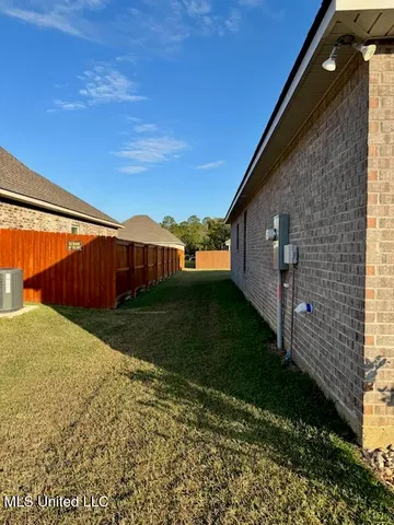 $2,000 | 14334 Southern Oak Avenue, Gulfport, MS 39503